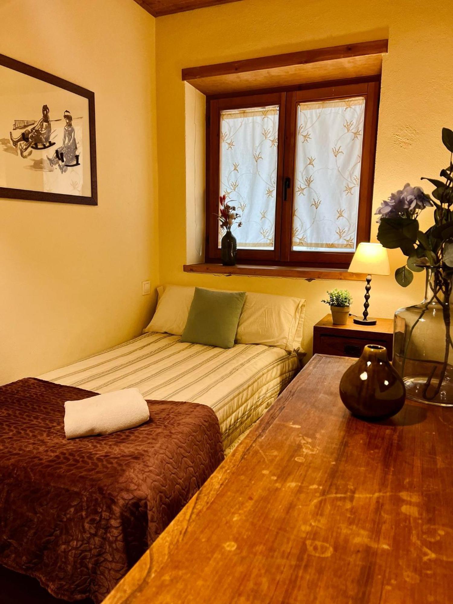 Vistas Sant Climent Tauell Apartment Bagian luar foto