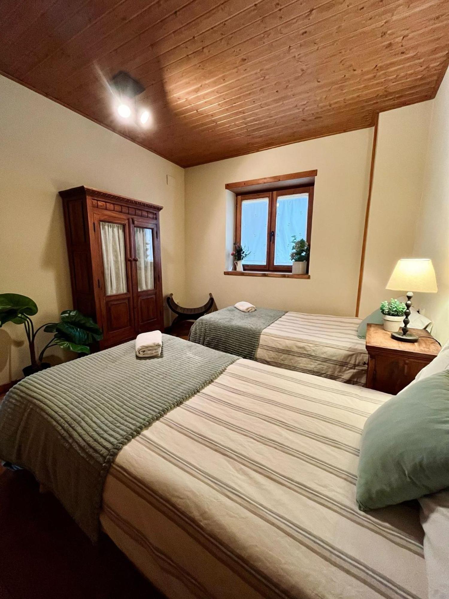Vistas Sant Climent Tauell Apartment Bagian luar foto