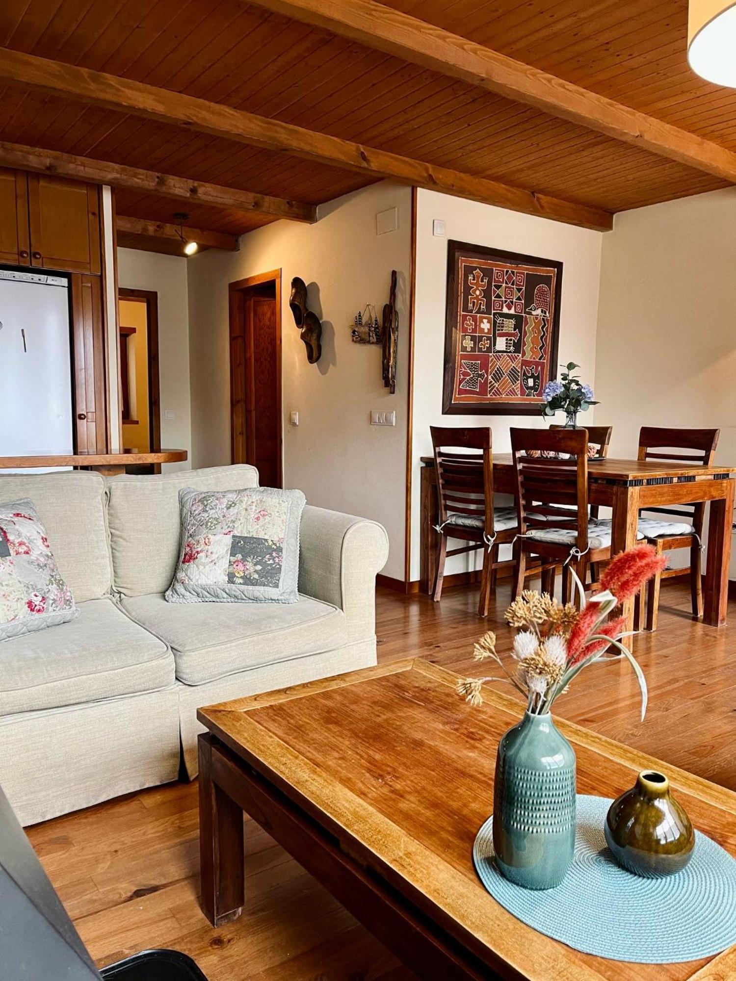 Vistas Sant Climent Tauell Apartment Bagian luar foto