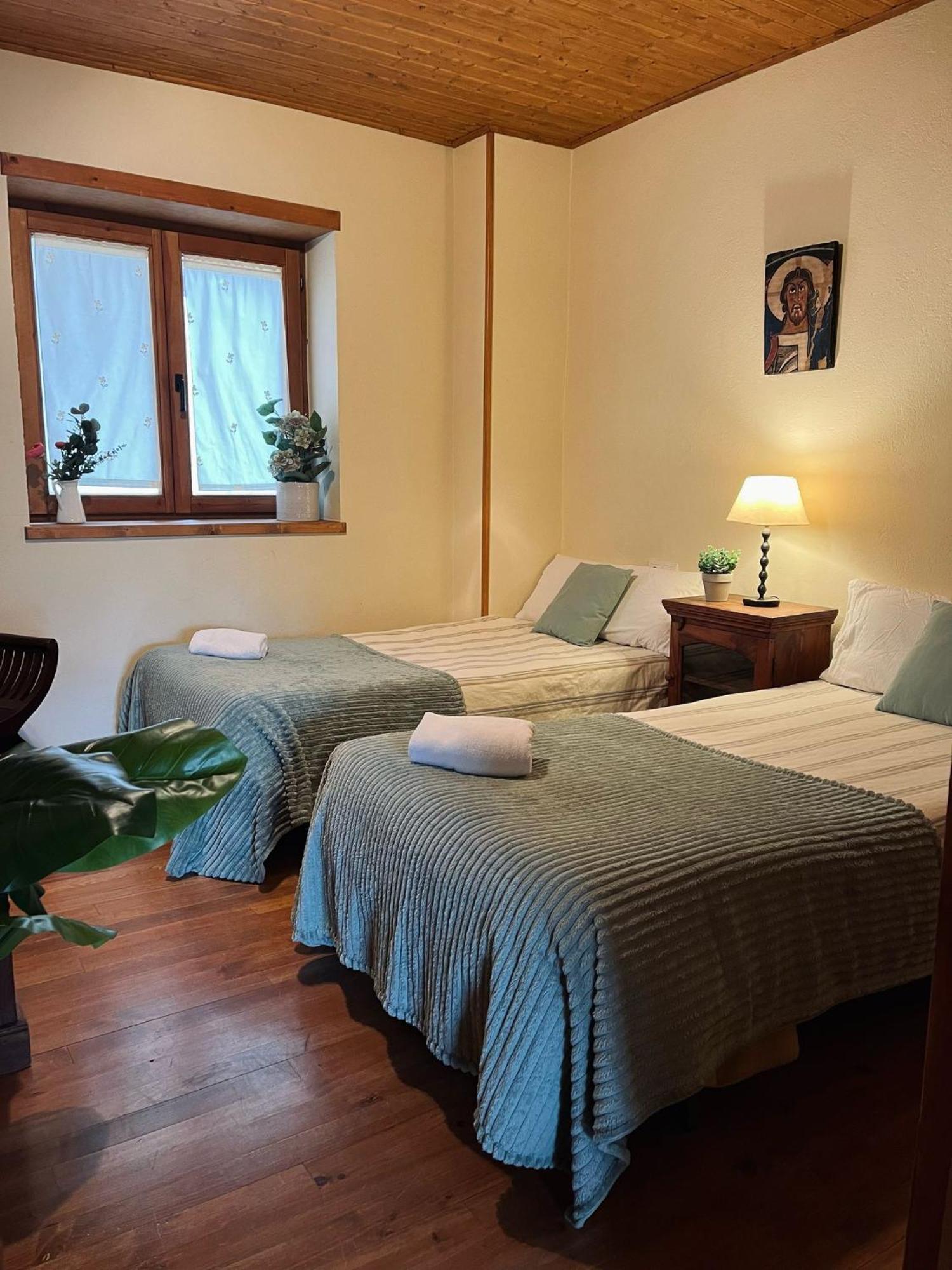 Vistas Sant Climent Tauell Apartment Bagian luar foto