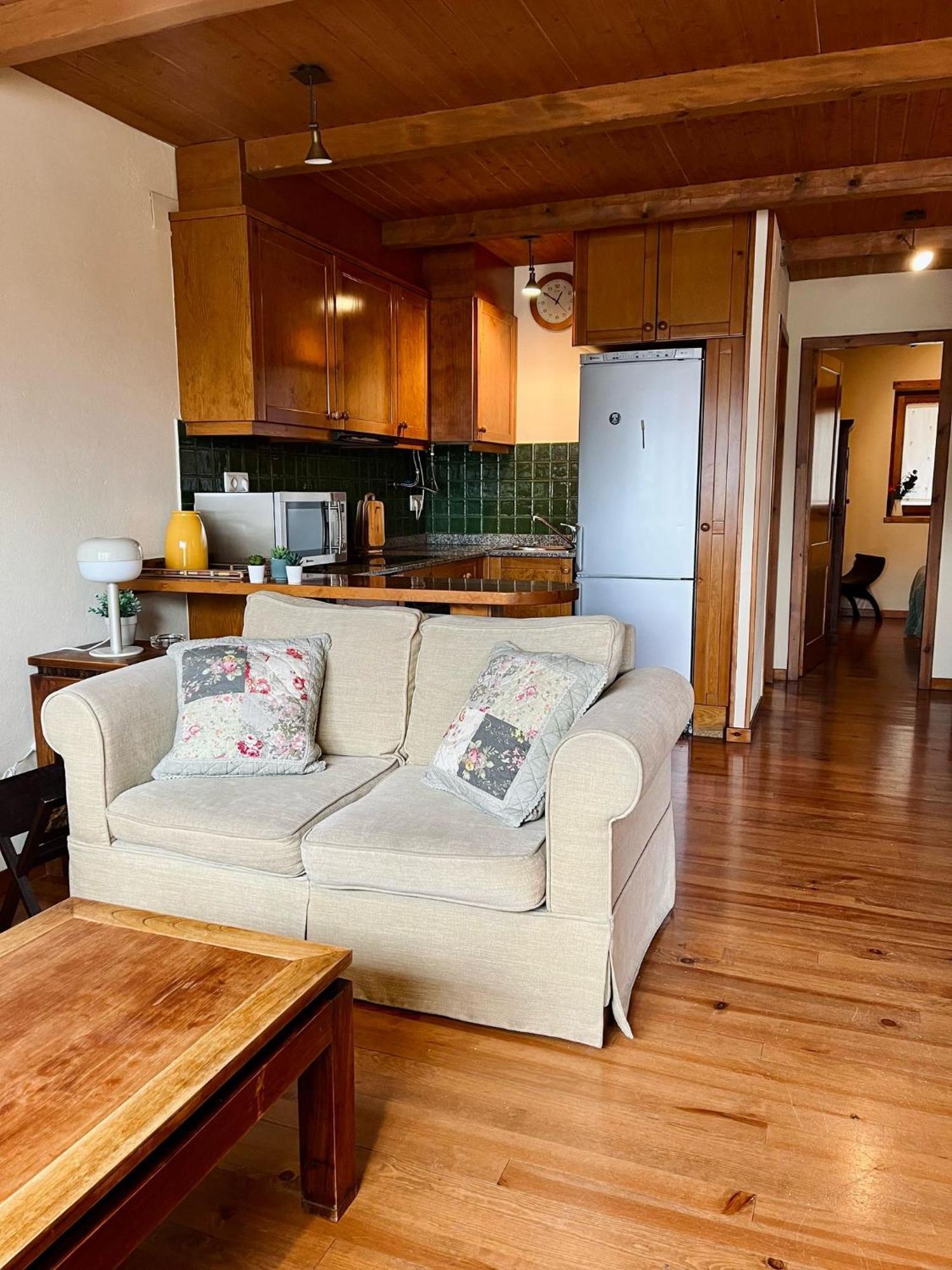 Vistas Sant Climent Tauell Apartment Bagian luar foto